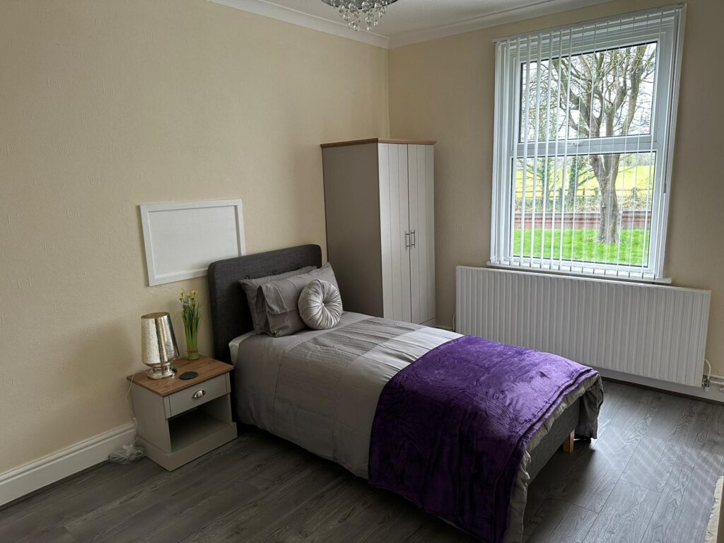 double room apartment Warrington